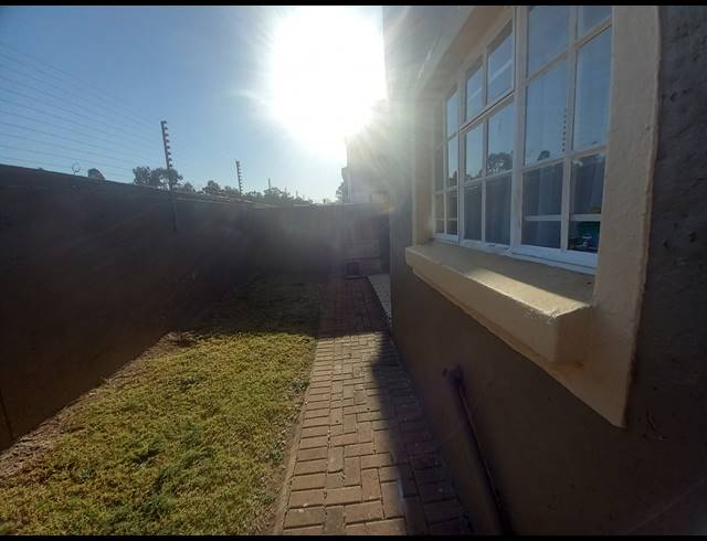 2 BEDROOM FREEHOLD FOR SALE IN BRAKPAN NORTH